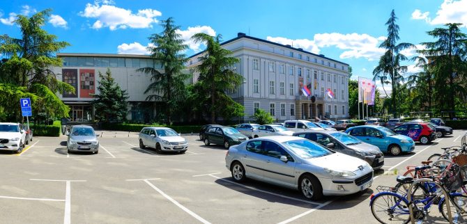 1. Trg galerija 2021. Foto Studio 360, Marko Beg